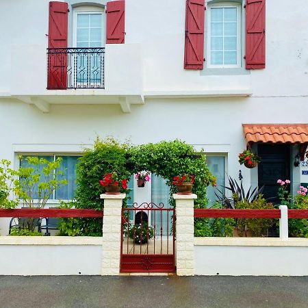 Appartement Neuf Et Moderne Saint-Palais  Екстериор снимка