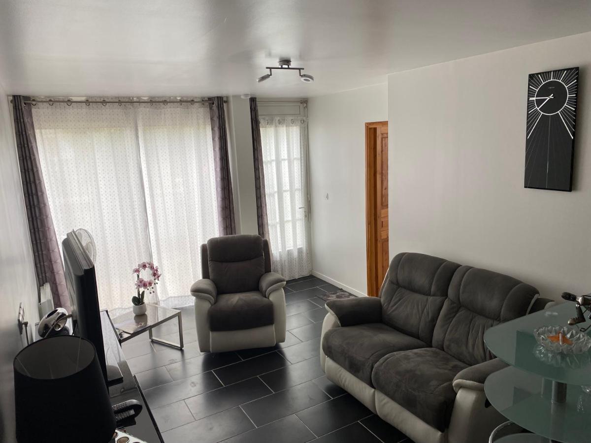 Appartement Neuf Et Moderne Saint-Palais  Екстериор снимка